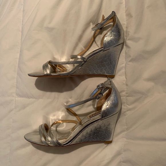Silver Wedding / Prom Wedge Heels 7.5 - Picture 2 of 5
